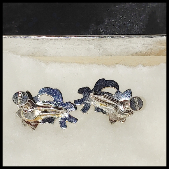 Vintage Sterling Bracelet and Earring Set - Picture 5 of 9